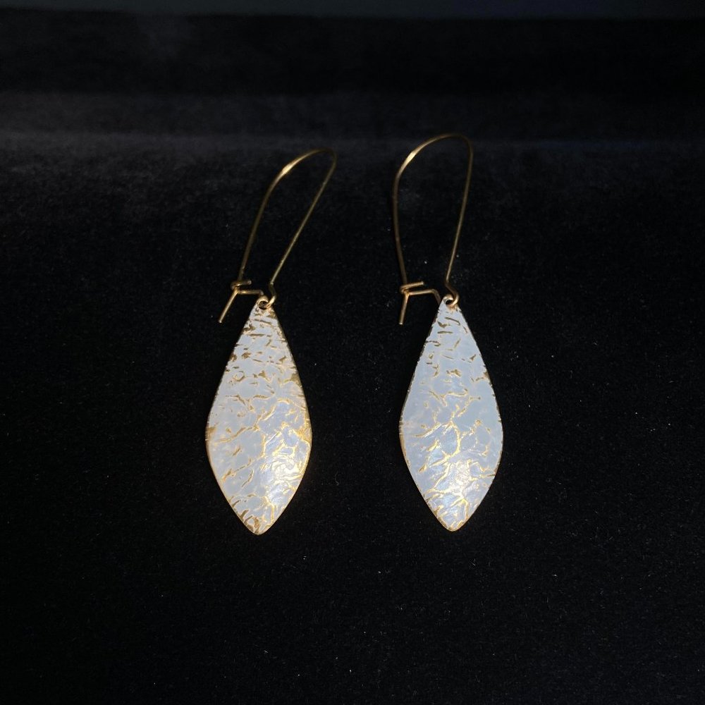 Handcrafted Oblong Gray and Gold Tone Kidney Wire Earring